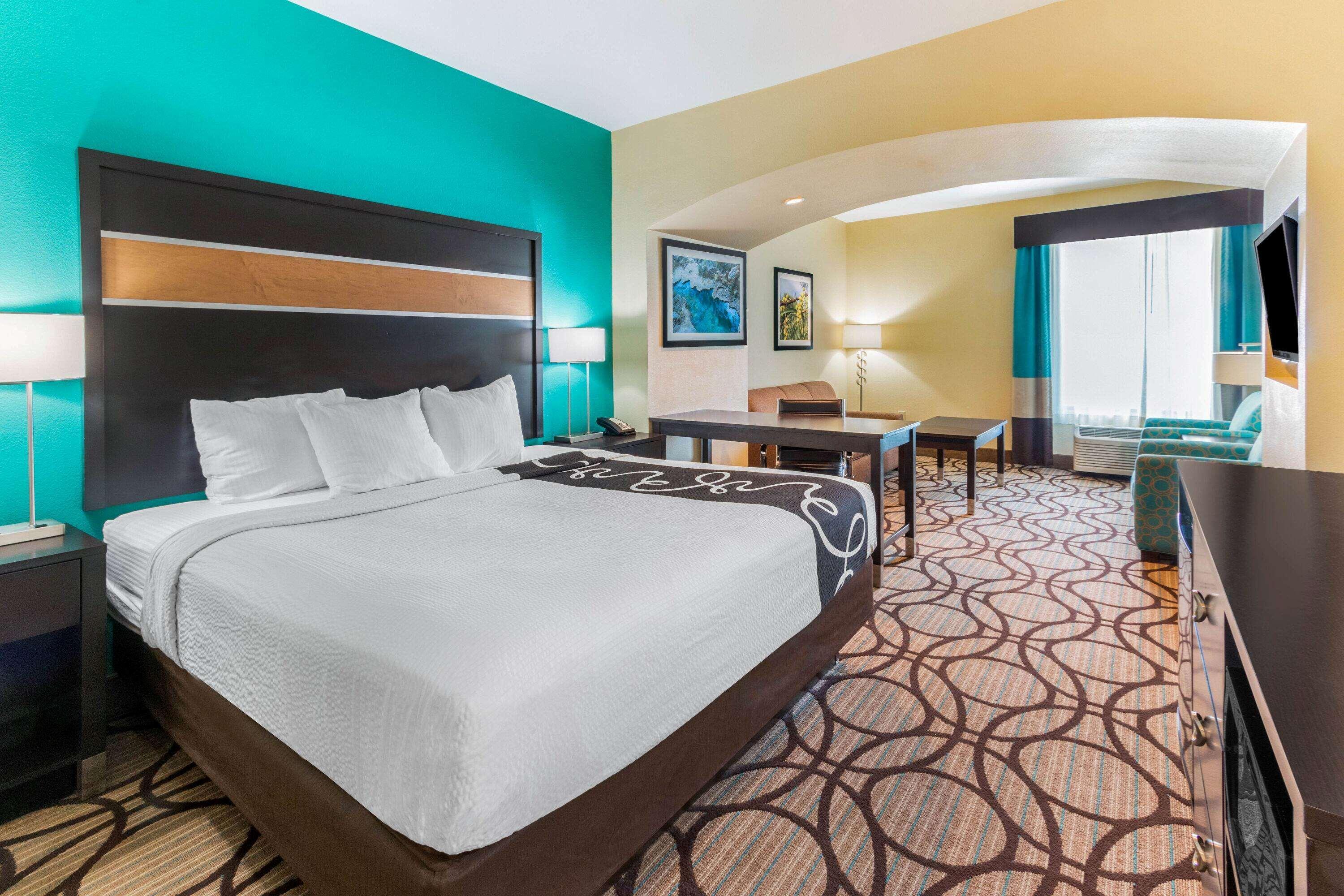La Quinta By Wyndham Carlsbad Hotel Buitenkant foto