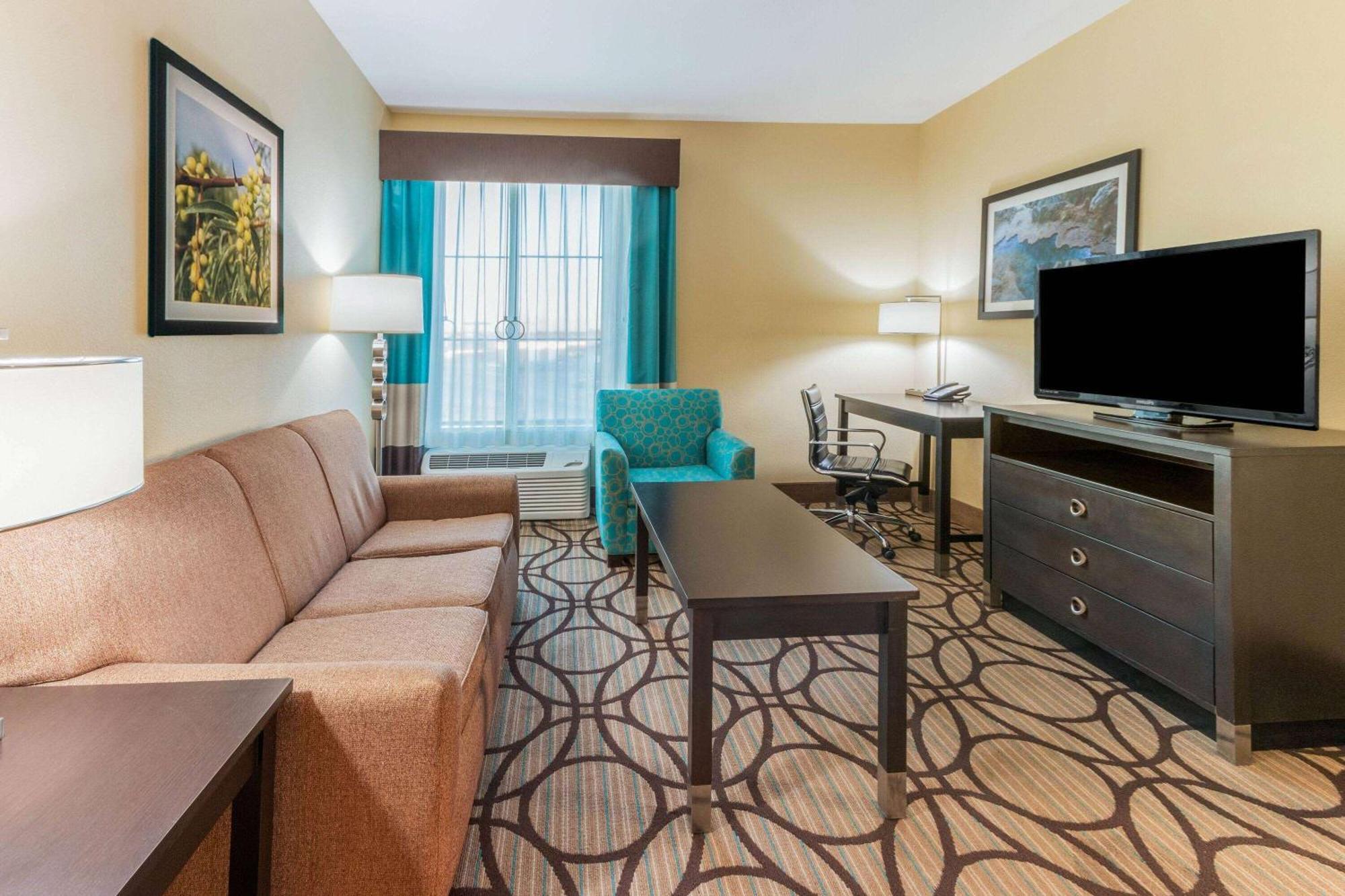 La Quinta By Wyndham Carlsbad Hotel Buitenkant foto